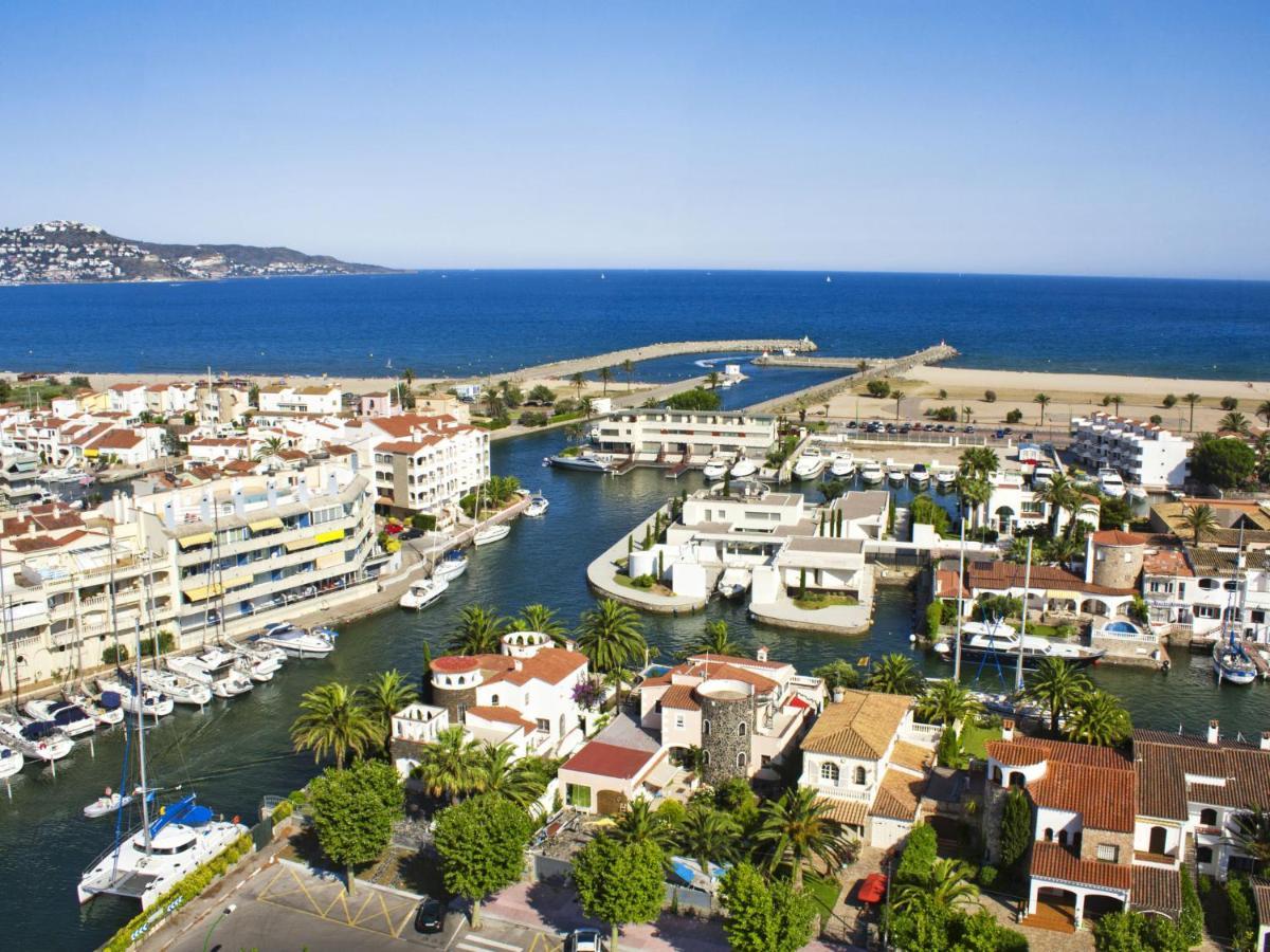 Holiday Home Alberes By Interhome Empuriabrava Extérieur photo